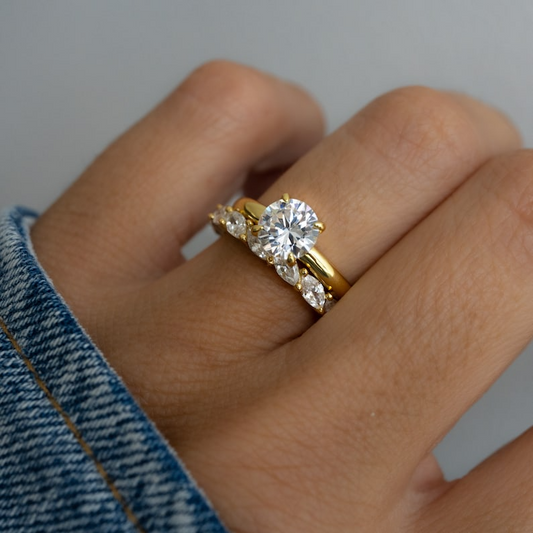 Round Solitaire Ring, Wedding Ring, Engagement Ring, Anniversary Ring, Diamond Ring, Cubic Zirconia Ring, Statement Ring, Gift for Wife