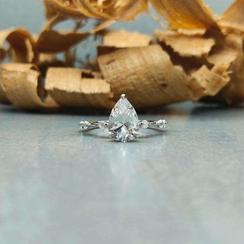 2 ct Pear Cut Solitaire Engagement Ring / 12X8mm Pear Cut Solitaire Accent Wedding Ring /9X6mm Pear Diamond Moissanite Ring/Gift Ring For Her