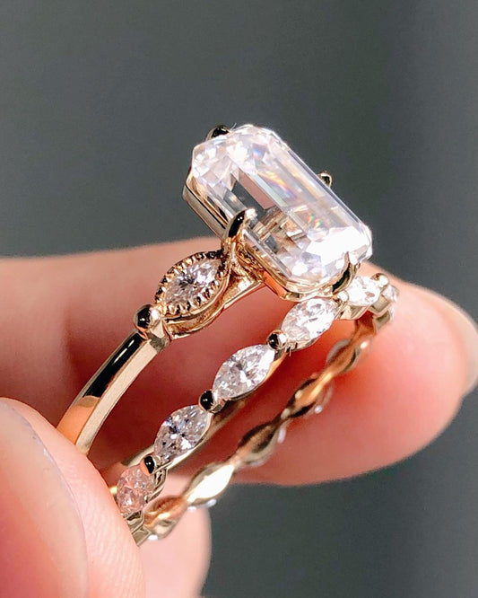 3 CT Emerald Cut Moissanite Diamond Ring Set Emerald Diamond Engagement Rings Wedding Sets 14K Gold Ring Sets Anniversary Rings Promise Ring